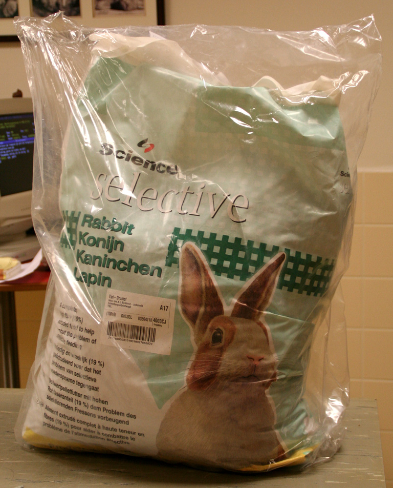 afbeelding Ook zakken konijnenvoer van 10 kg