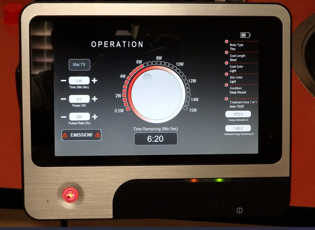 Dierenkliniek Tiel-Drumpt: Met behulp van een klasse IV laser (of klasse 4 laser) is er een goed doordringend vermogen.