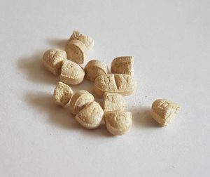 Dierenkliniek Tiel-Drumpt: Bijsluiter Clomicalm; er zijn 3 varianten; de 5 mg, de 20 mg en de 80 mg.