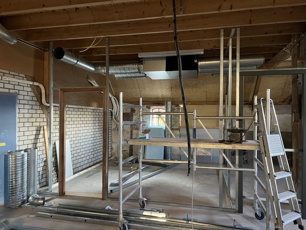 Dierenkliniek Tiel-Drumpt: Na 2 maanden verbouwen: Nieuwe ruimte indeling