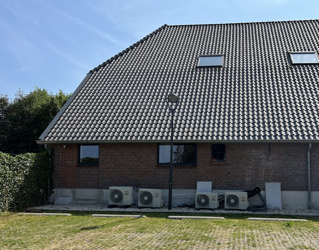 Dierenkliniek Tiel-Drumpt: de 4e maand van de verbouwing: nieuwe kozijnen