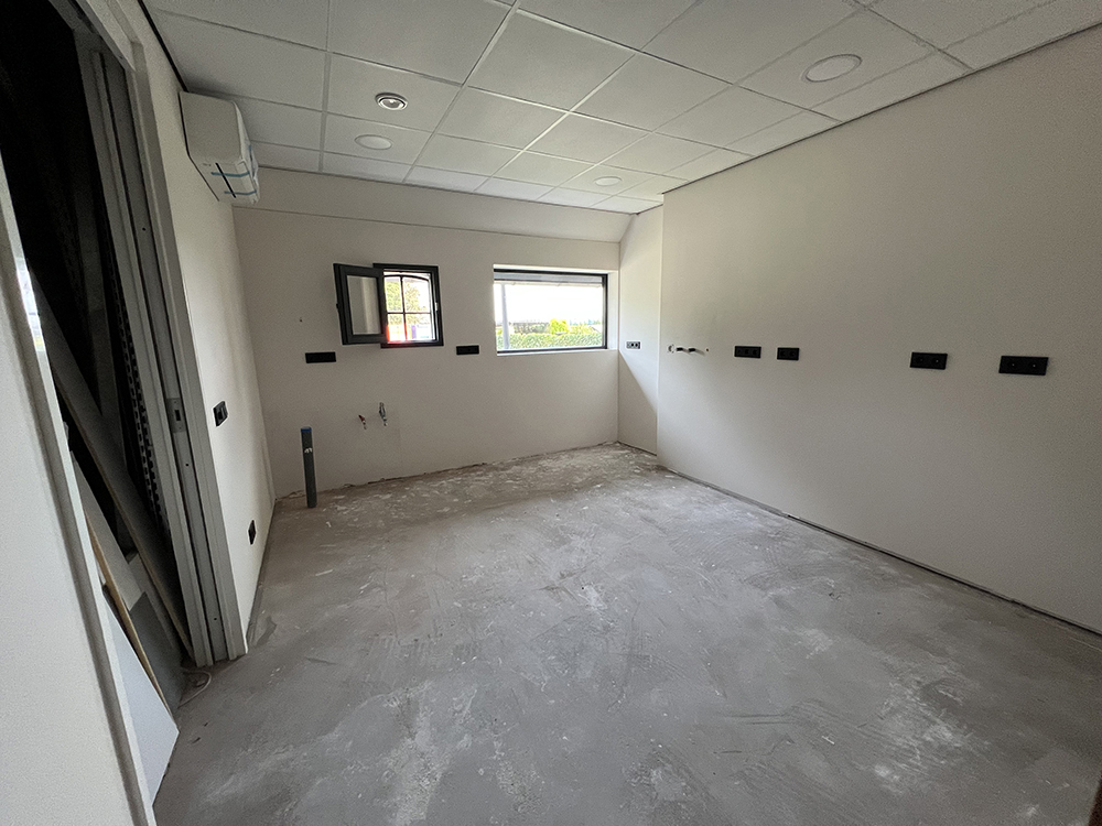 Dierenkliniek Tiel-Drumpt: De kliniek: De gebitsruimte kaal