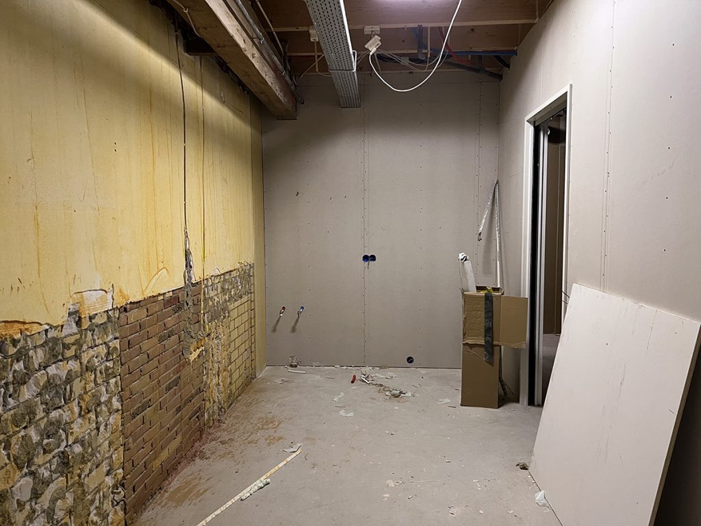 Dierenkliniek Tiel-Drumpt: 11e maand van de verbouwing, vooruitgang: spreekkamer 3